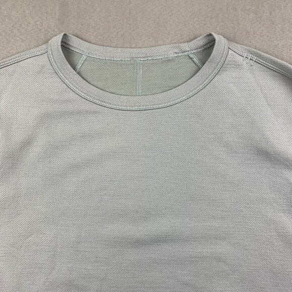 Lululemon Men Shirt Large Gray Mesh Crewneck Long Sleeve Warm Reflective Outdoor - Picture 2 of 10